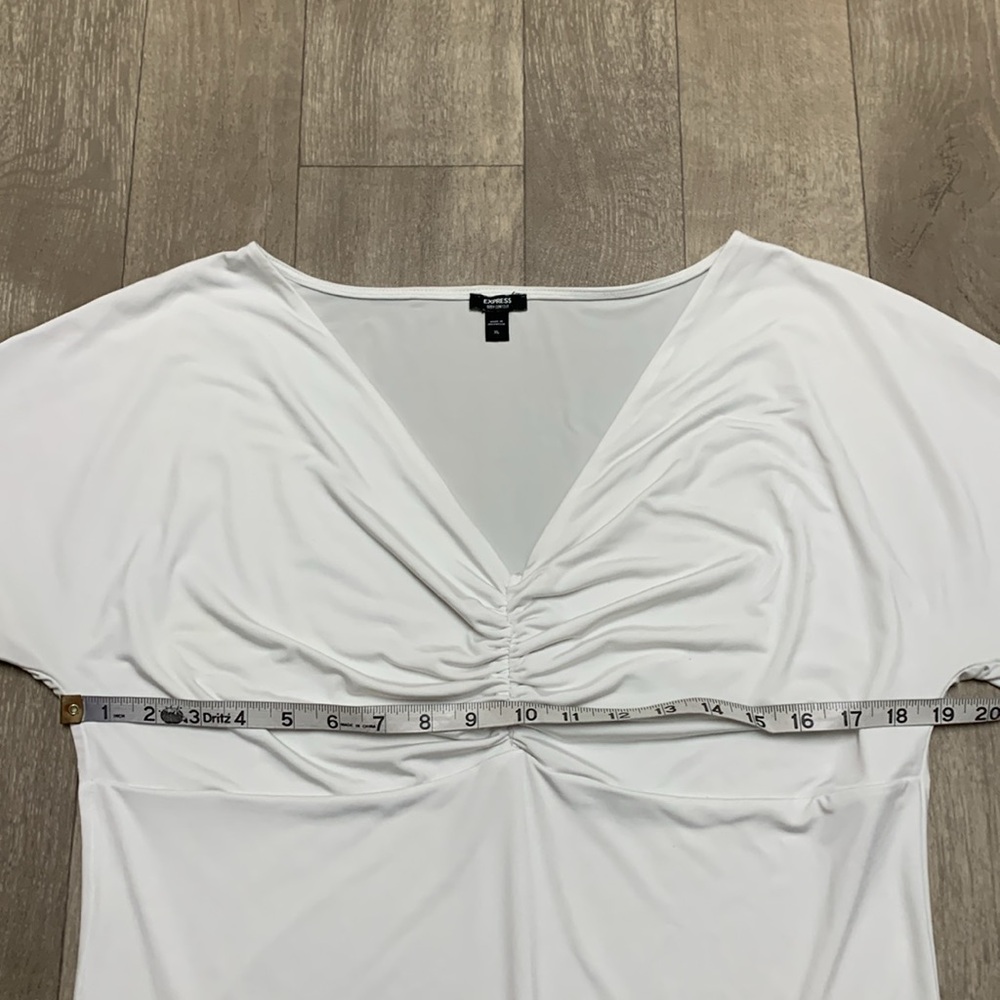 Express White Ruched Bodysuit - Picture 4 of 6